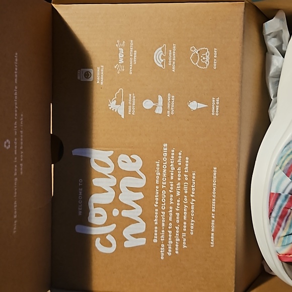 BZEES SMILE II - Picture 8 of 8